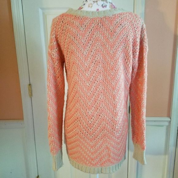 3 for $18 Aeropostale Salmon and Tan High Low Long Sweater M - Picture 3 of 5